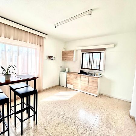 Apt On The Street Of Bars&Nightclubs In Ayia Napa 11 Apartment Exterior foto