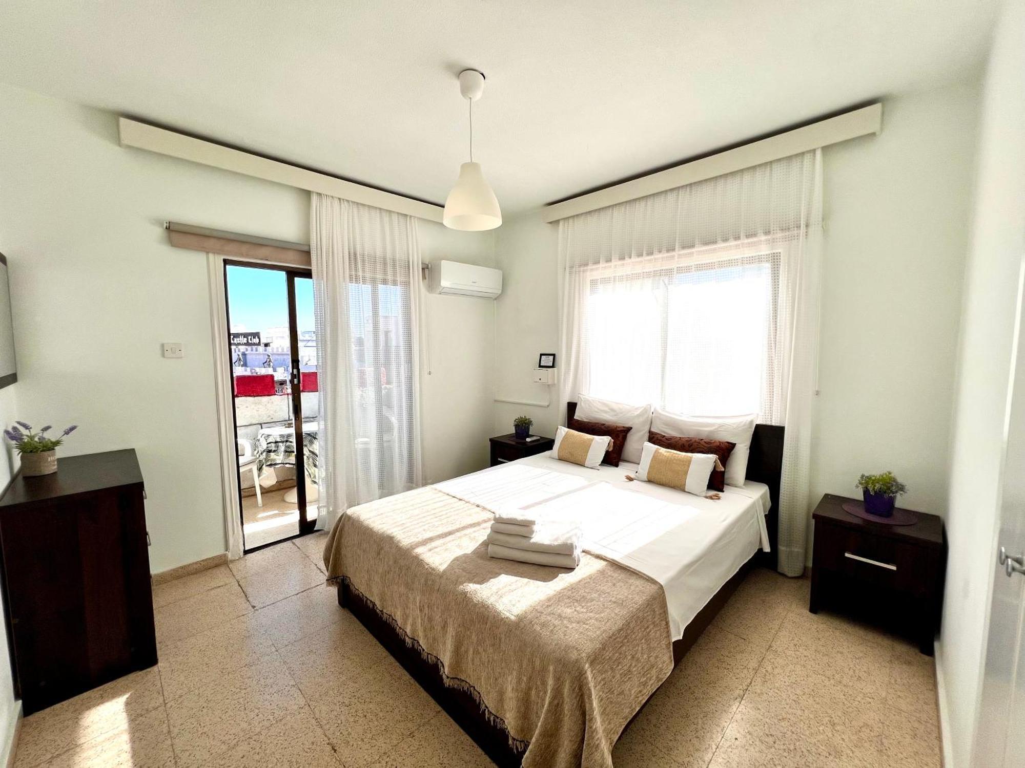 Apt On The Street Of Bars&Nightclubs In Ayia Napa 11 Apartment Exterior foto